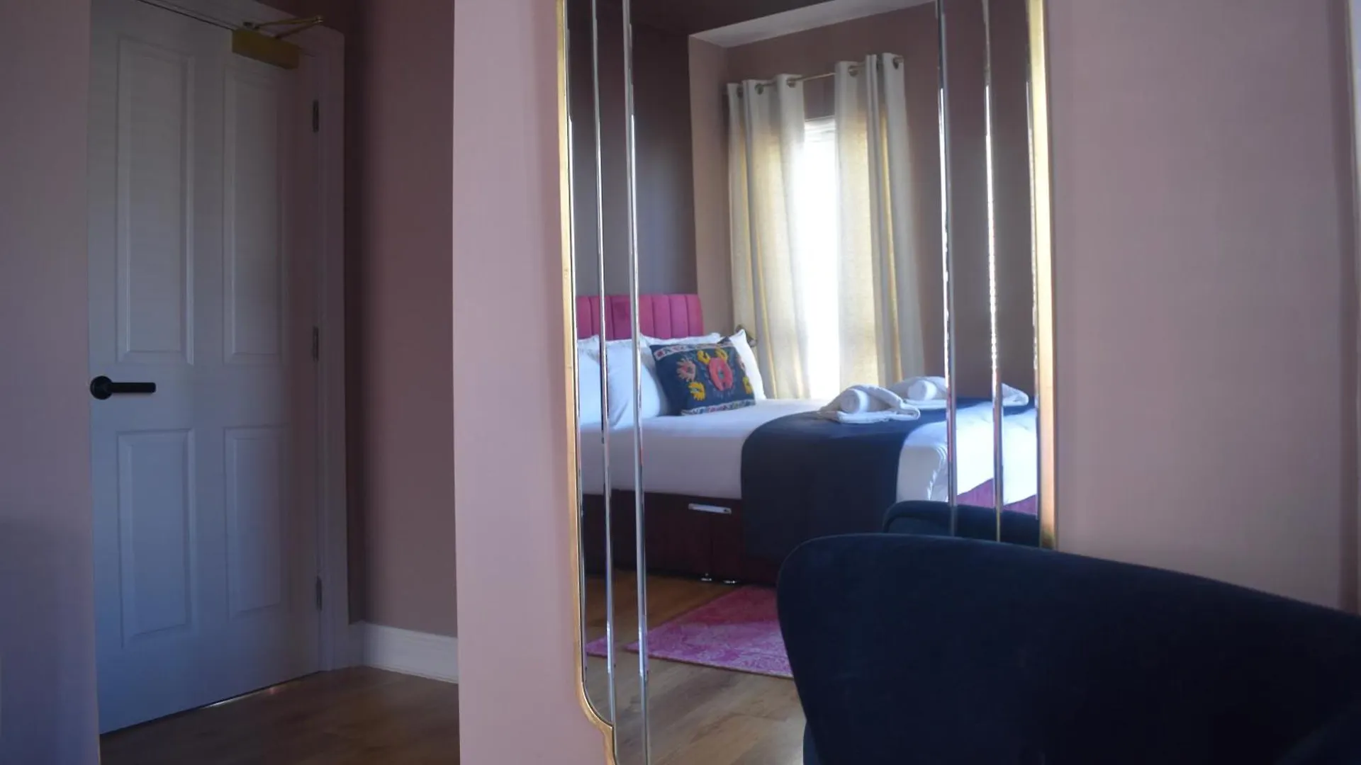 The Galway Rooms Hotel